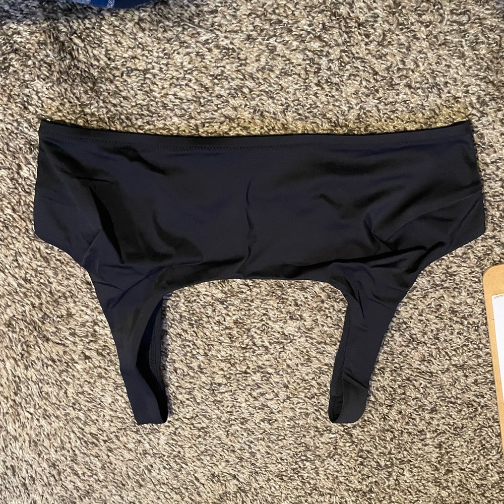 MeUndies Black Bikini Top
